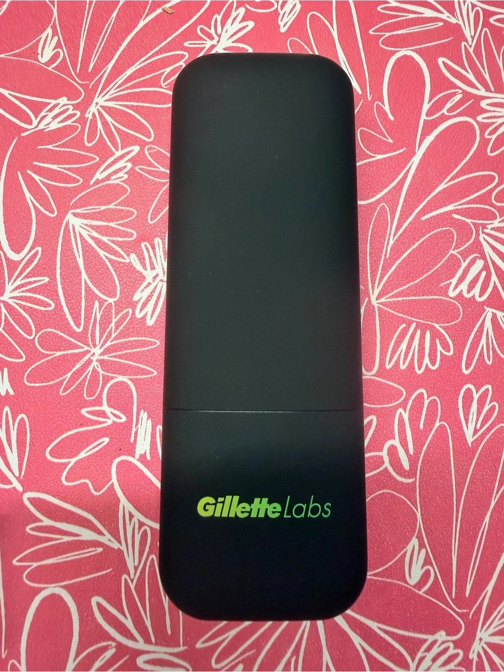 NWOT.  GilletteLabs razor travel case